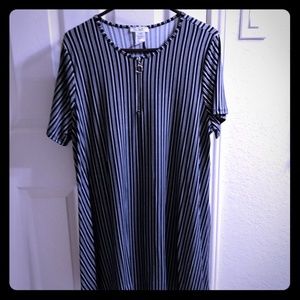 Black/white stripe dress nwot
